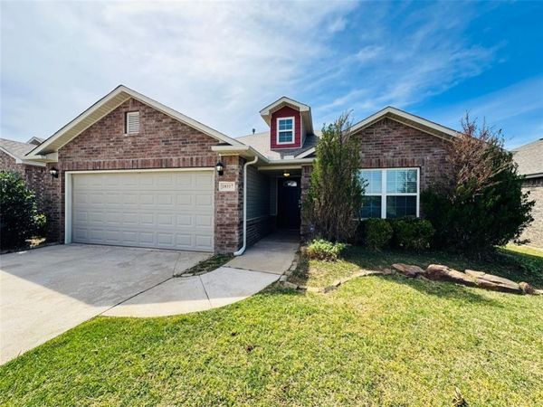 10317 Hidden Village Drive, Oklahoma City, OK 73120