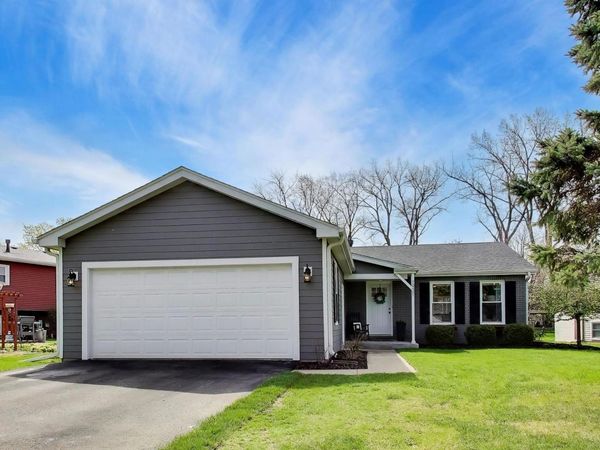 1931 Moore Avenue , St. Charles, IL 60174