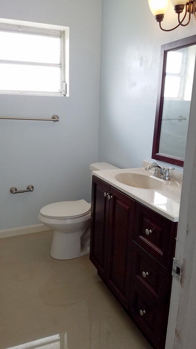 703 NW 6th Street, Unit B, Hallandale Beach, FL 33009 Photo