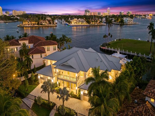 1822 SE 9th Street, Fort Lauderdale, FL 33316