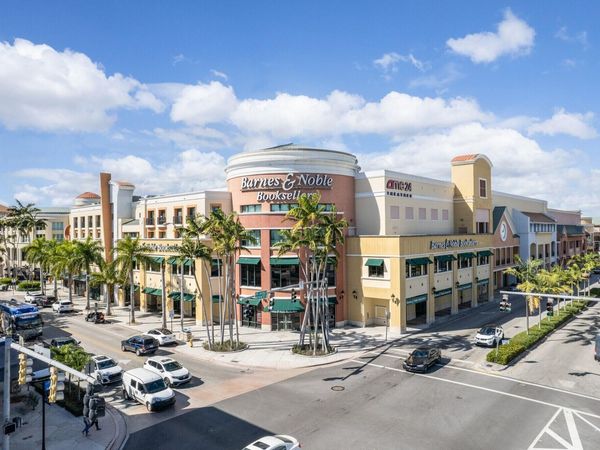 5701 SW 72nd Avenue, Unit 224, South Miami, FL 33143