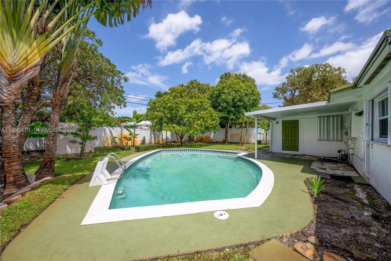 807 SW 26th Ct, Fort Lauderdale, FL 33315 Photo