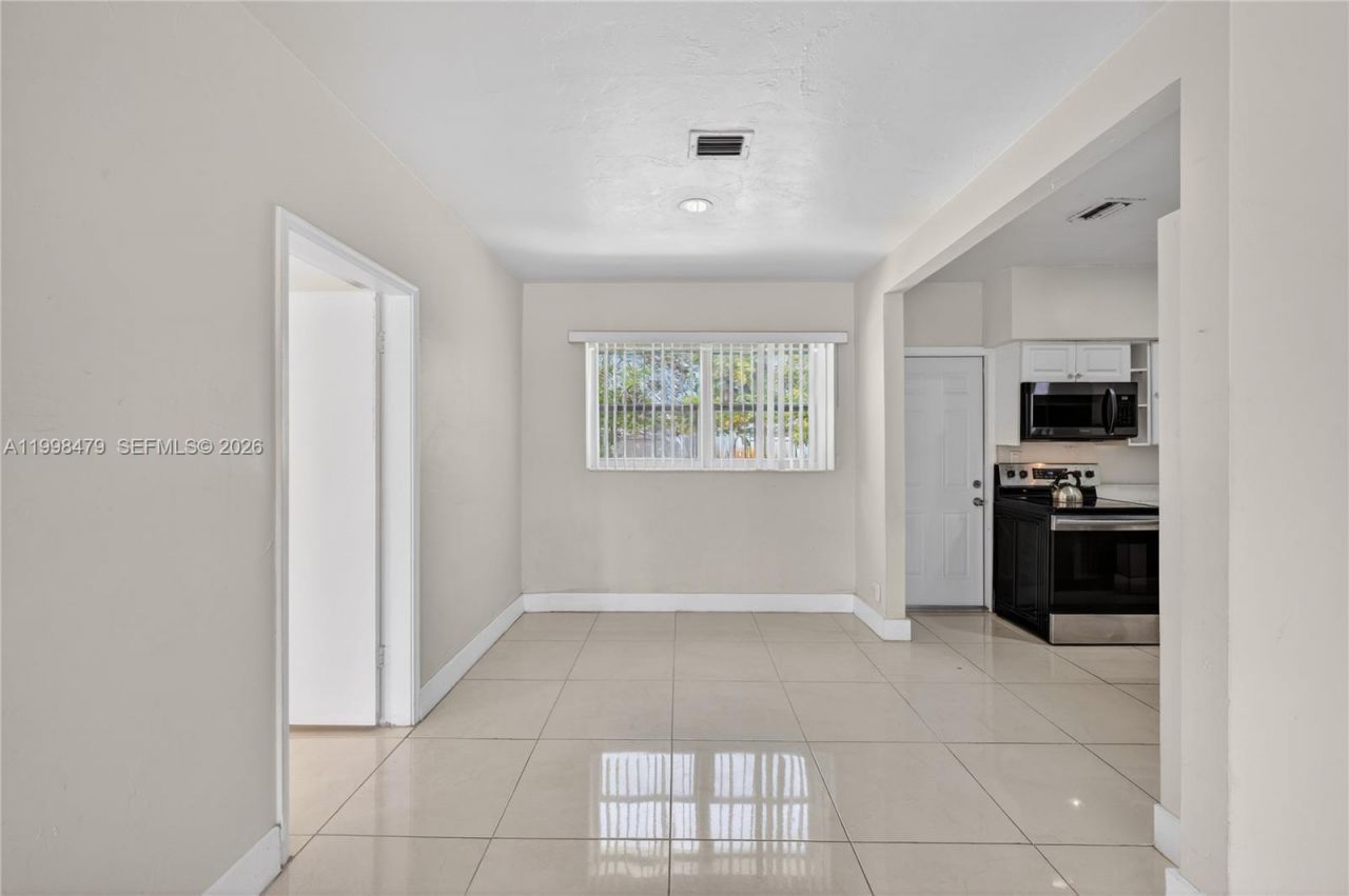 807 SW 26th Ct, Fort Lauderdale, FL 33315 Photo