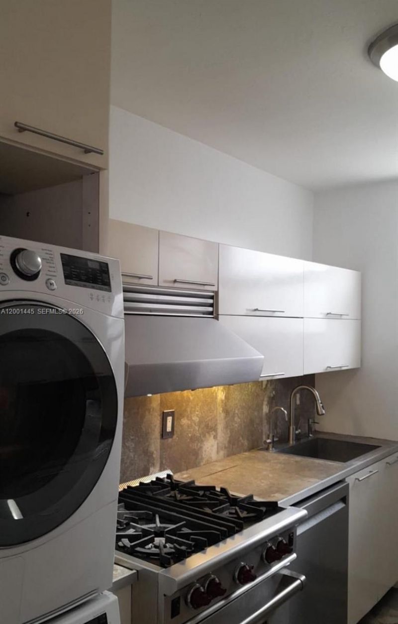 1300 Lincoln Rd, Unit A301, Miami Beach, FL 33139 Photo