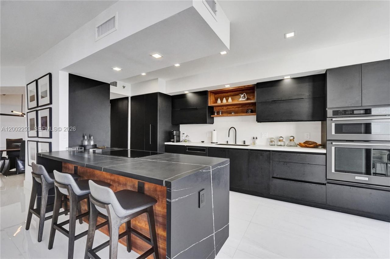 20281 E Country Club Dr, Unit 1503, Aventura, FL 33180 Photo