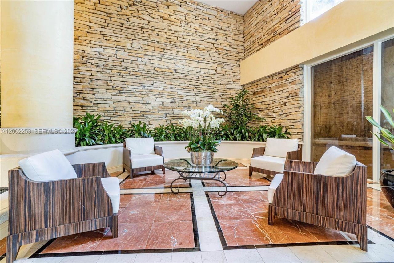 20281 E Country Club Dr, Unit 1503, Aventura, FL 33180 Photo