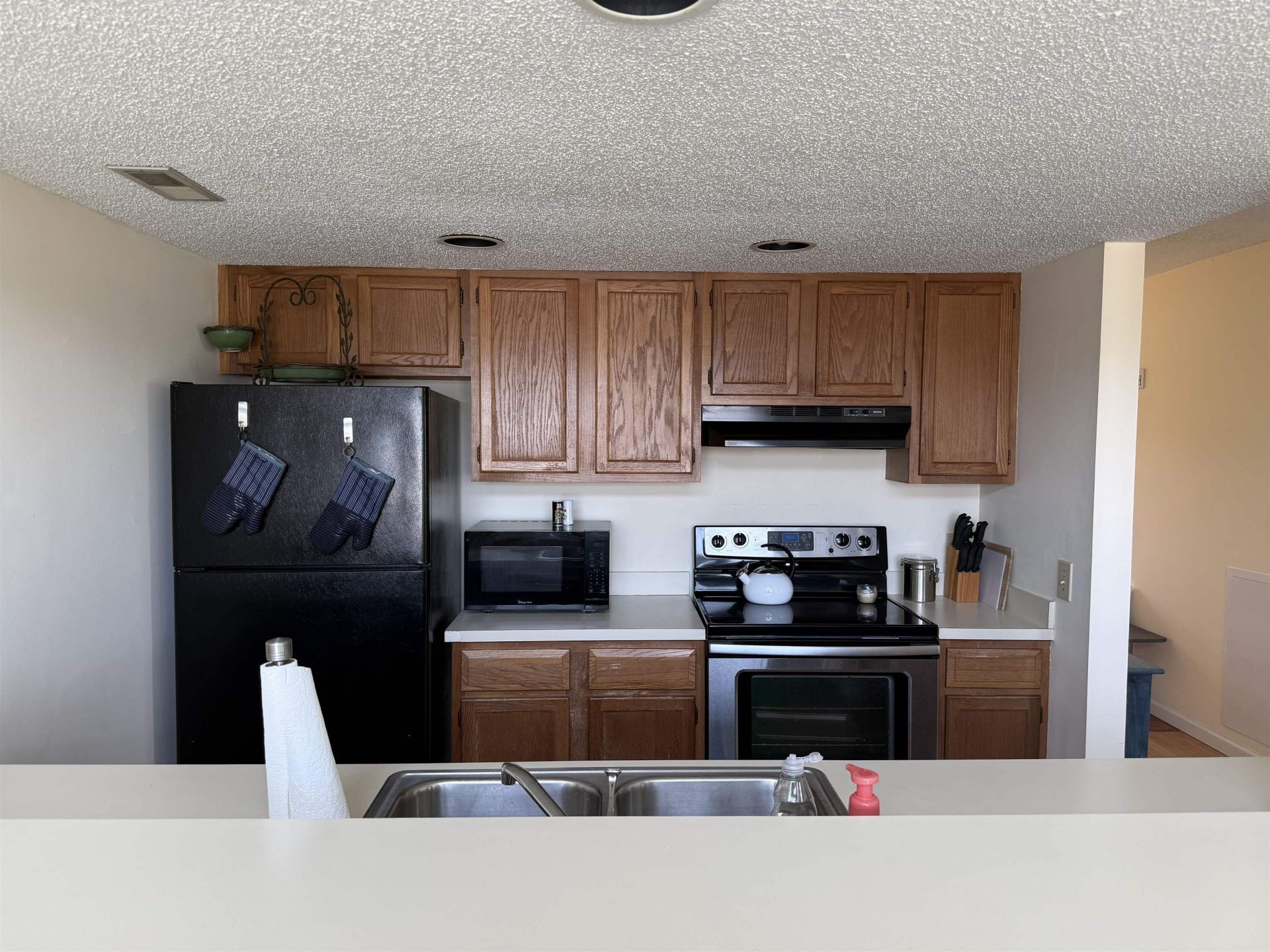 1025 Plantation Dr.  Photo 5