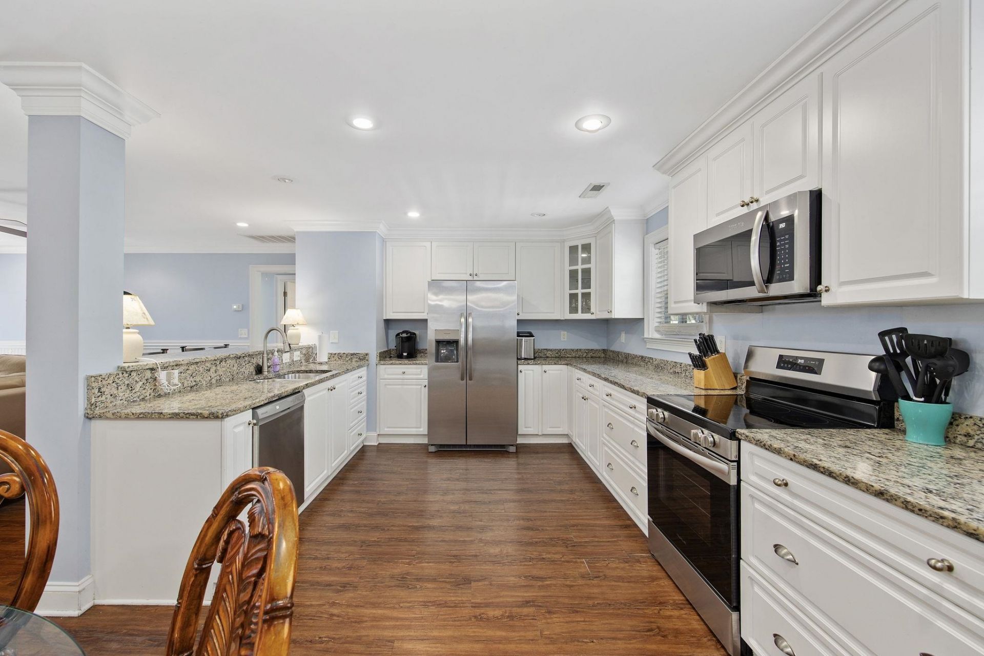 1114 S Dogwood Dr.  Photo 4