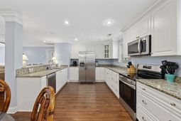 1114 S Dogwood Dr.  photo 4