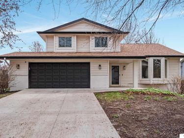 1315 S 169Th Avenue , Omaha, NE 68130