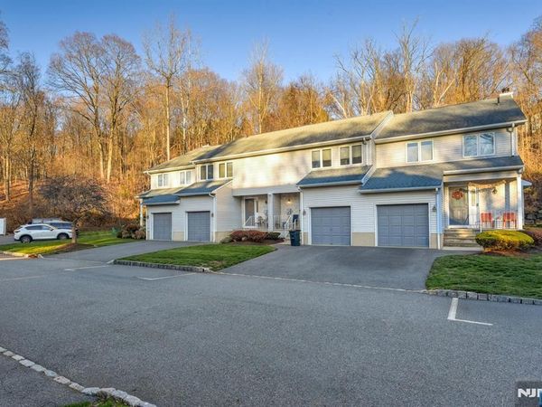 6 Hansen 6, WAYNE, NJ 07470