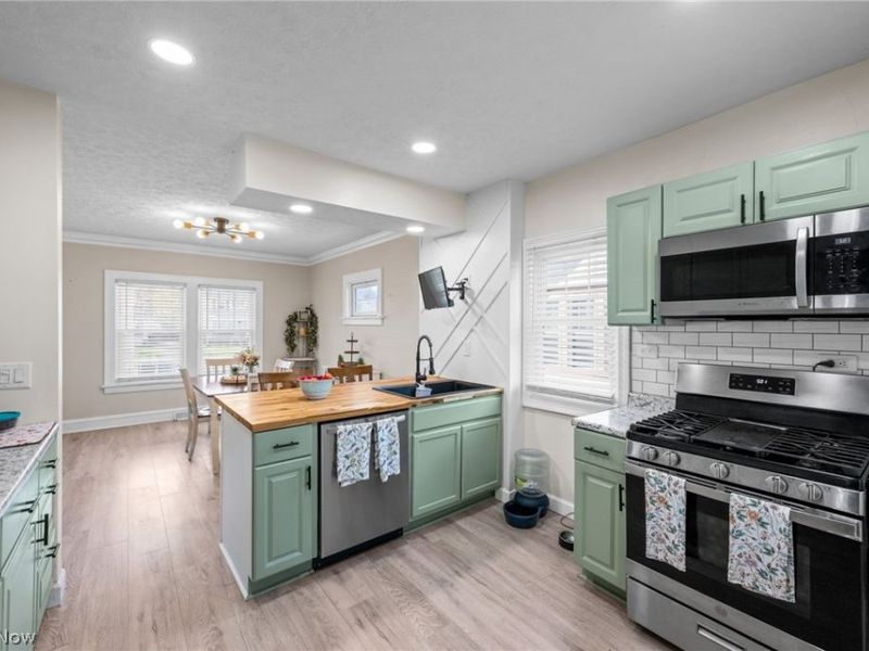 2195 Arthur Avenue, Lakewood, OH 44107 Photo 11