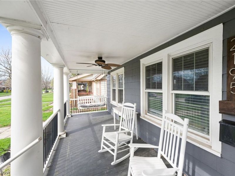 2195 Arthur Avenue, Lakewood, OH 44107 Photo 3