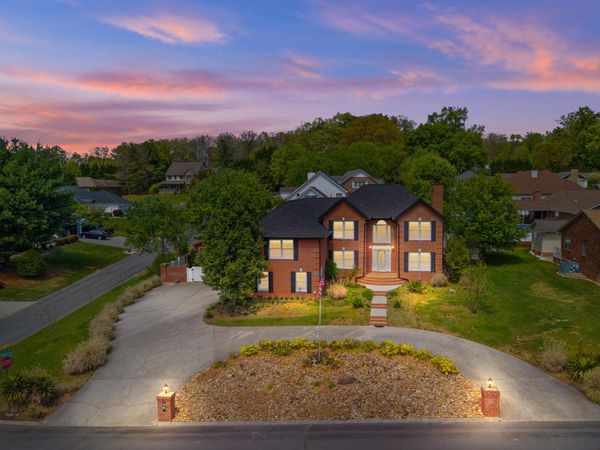 1201 Briar Lea , Sevierville, TN 37862