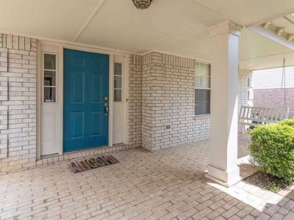 1092 E MONTEBELLO CIR, Memphis, TN 38018