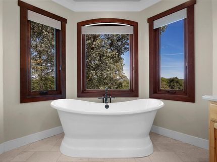 10165 Coyote Ridge Ct, Auburn, CA 95602 Photo