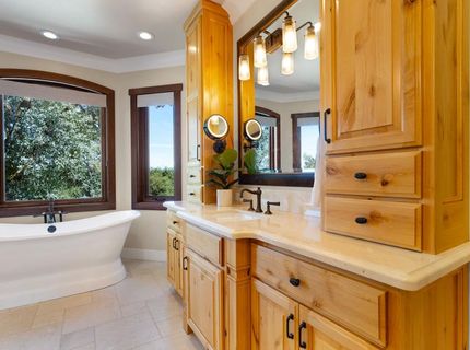 10165 Coyote Ridge Ct, Auburn, CA 95602 Photo