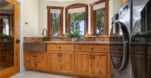 10165 Coyote Ridge Ct, Auburn, CA 95602 Photo