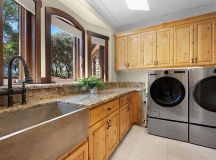 10165 Coyote Ridge Ct, Auburn, CA 95602 Photo