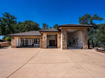 10165 Coyote Ridge Ct, Auburn, CA 95602 Photo