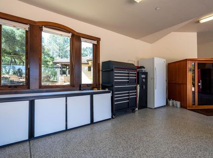 10165 Coyote Ridge Ct, Auburn, CA 95602 Photo