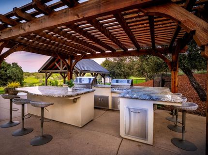 10165 Coyote Ridge Ct, Auburn, CA 95602 Photo