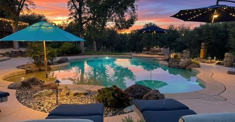 10165 Coyote Ridge Ct, Auburn, CA 95602 Photo