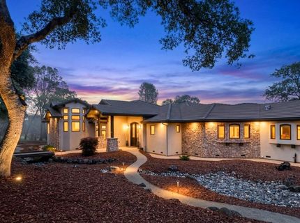 10165 Coyote Ridge Ct, Auburn, CA 95602 Photo