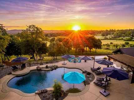 10165 Coyote Ridge Ct, Auburn, CA 95602 Photo