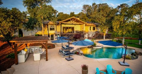 10165 Coyote Ridge Ct, Auburn, CA 95602 Photo