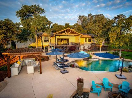 10165 Coyote Ridge Ct, Auburn, CA 95602 Photo