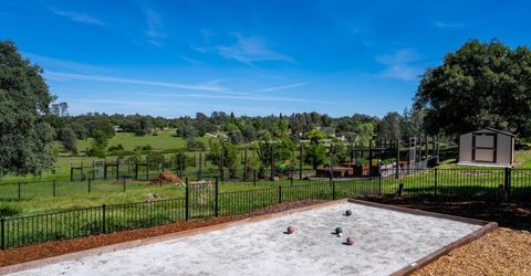 10165 Coyote Ridge Ct, Auburn, CA 95602 Photo