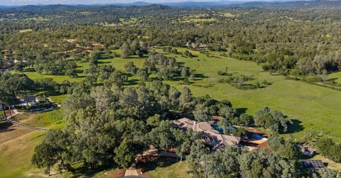 10165 Coyote Ridge Ct, Auburn, CA 95602 Photo