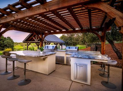 10165 Coyote Ridge Ct, Auburn, CA 95602 Photo