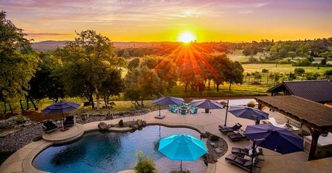 10165 Coyote Ridge Ct, Auburn, CA 95602 Photo