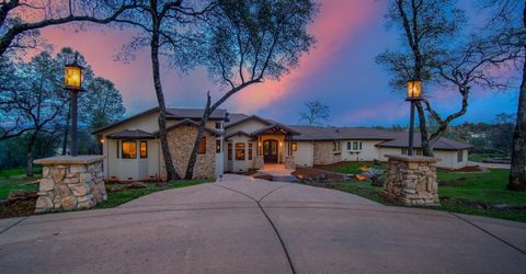 10165 Coyote Ridge Ct, Auburn, CA 95602 Photo