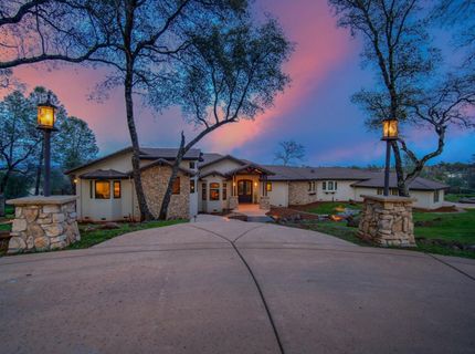 10165 Coyote Ridge Ct, Auburn, CA 95602 Photo