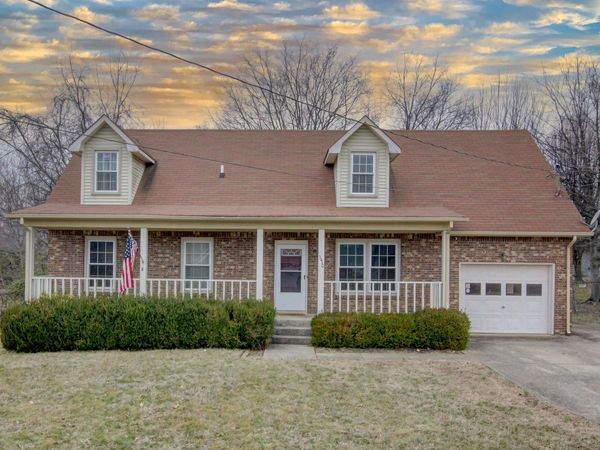 3410 Albert Dr , Clarksville, TN 37042