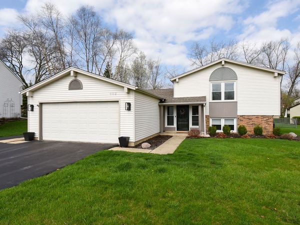 1112 N Old Bridge Road , Palatine, IL 60067