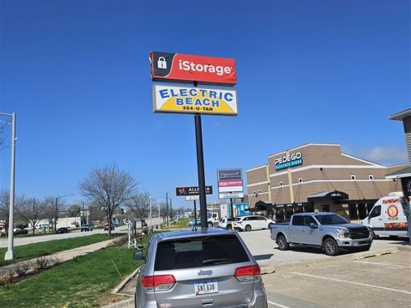 405 2nd Street, Coralville, IA 52241