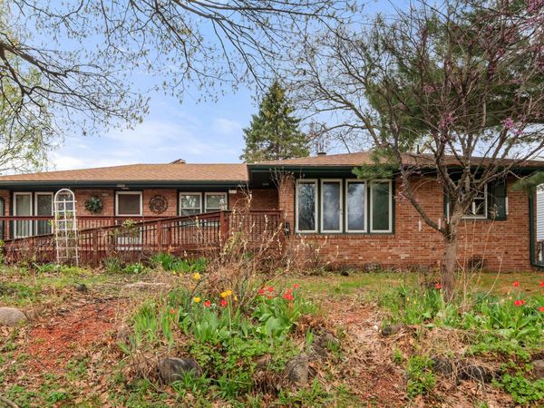 3509/3511 Keyes Drive, Des Moines, IA 50315