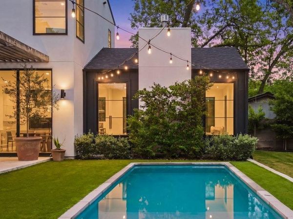 907 Karen Ave, Austin, TX 78757