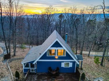 137 PARK VIEW DR, SHENANDOAH, VA 22849
