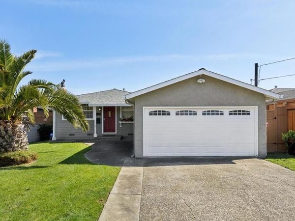 735 Montezuma Drive, Pacifica, CA 94044