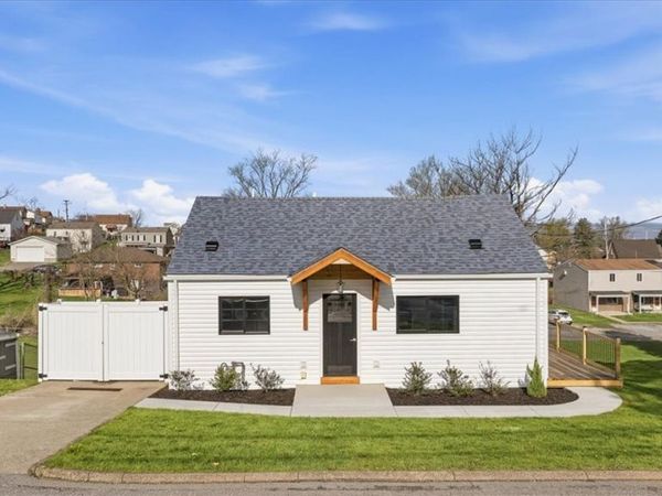 1216 Eckert Rd. , Monaca, PA 15061