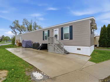 833 W Skye View Drive, Findlay, OH 45840