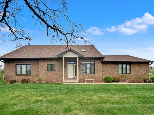 5472 Cimarron Court, Marion, IA 52302