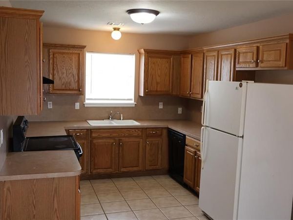 847 Rambling Oaks, Norman, OK 73072