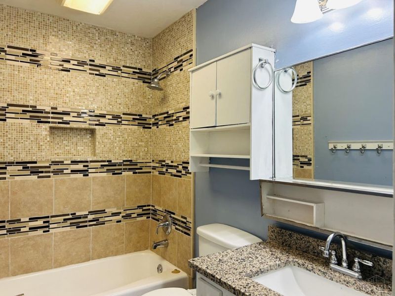 490 Mount Hope Avenue, Unit 508, Cincinnati, OH 45204 Photo 7