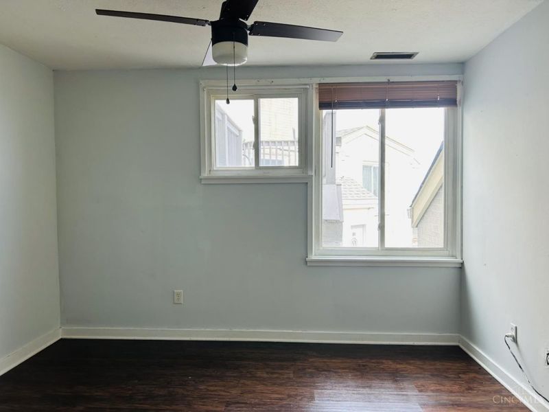 490 Mount Hope Avenue, Unit 508, Cincinnati, OH 45204 Photo 8